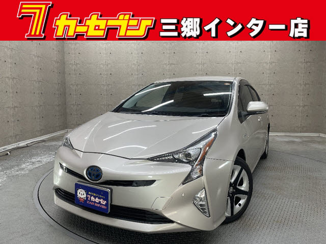 トヨタ プリウス