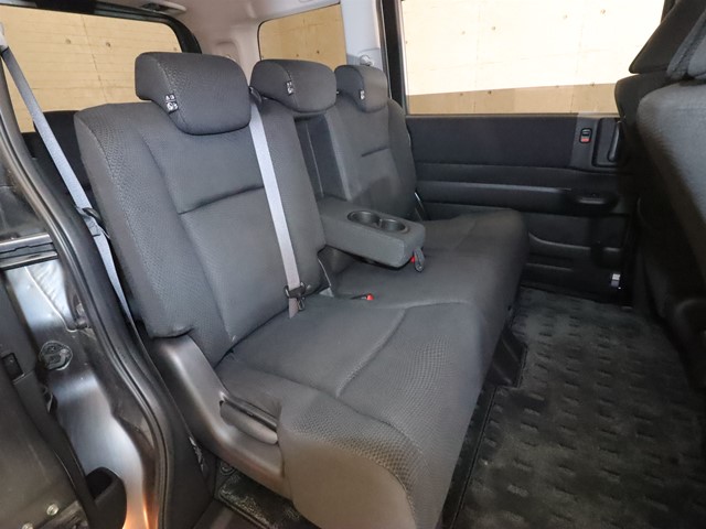 ホンダ ステップワゴン4枚目