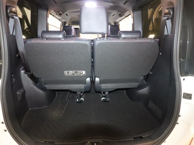 トヨタ エスクァイア12枚目