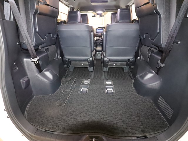 トヨタ エスクァイア13枚目