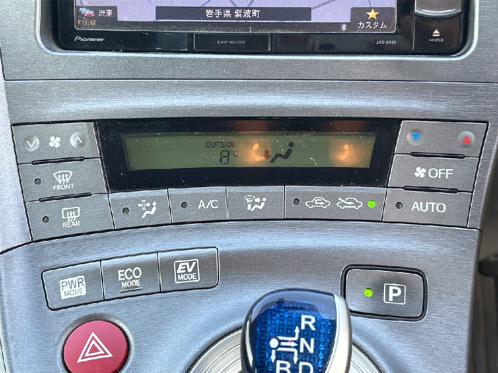 トヨタ プリウス12枚目