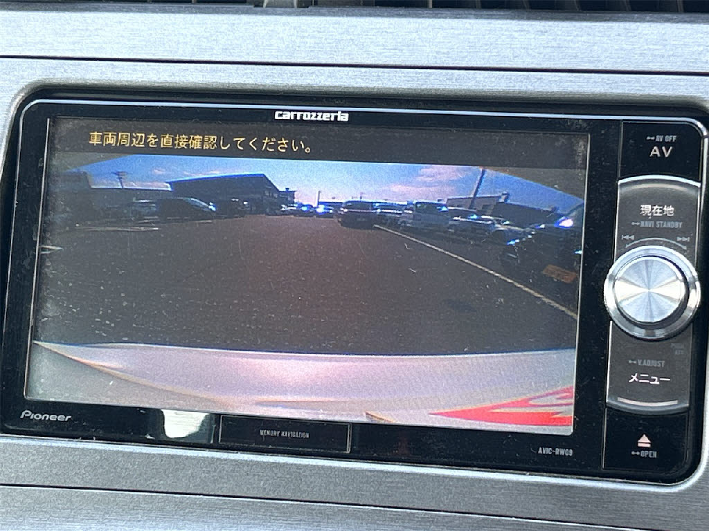 トヨタ プリウス8枚目