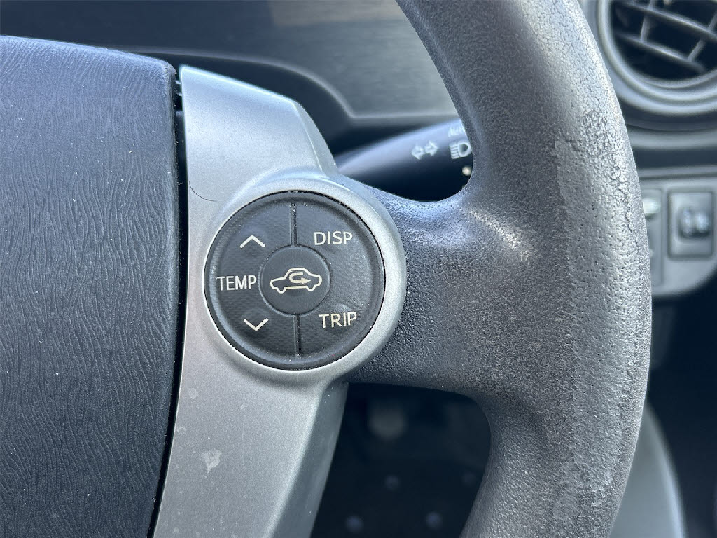 トヨタ アクア5枚目