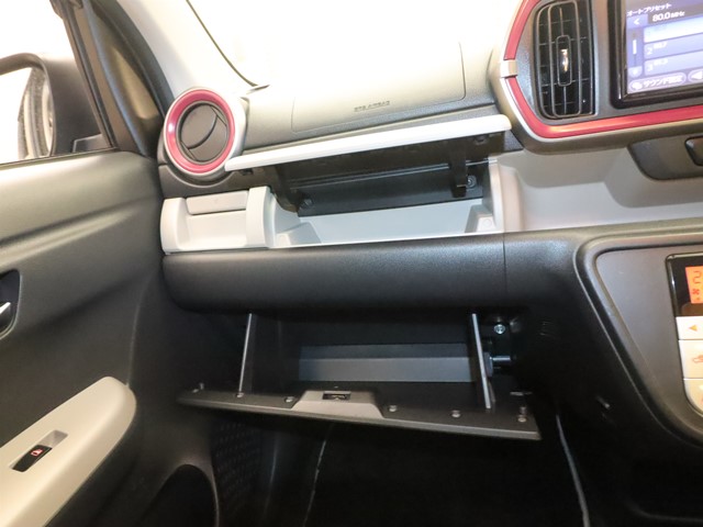 トヨタ パッソ18枚目