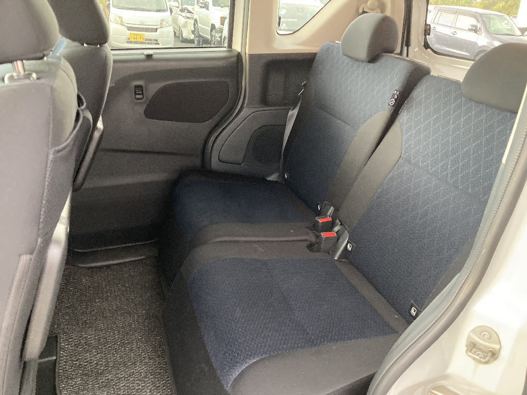 ニッサン ルークス9枚目