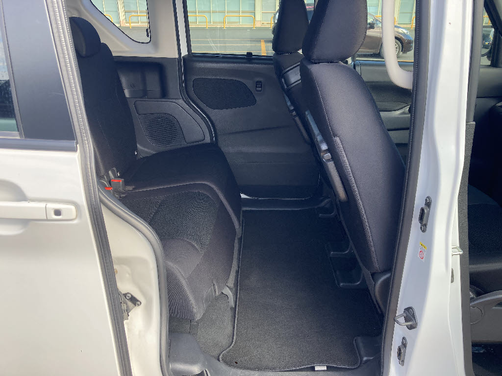 ニッサン ルークス15枚目