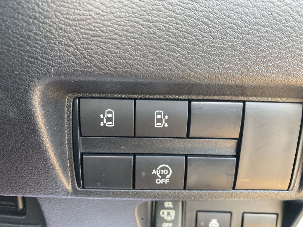 ニッサン ルークス8枚目