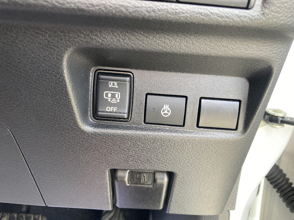 ニッサン ルークス10枚目