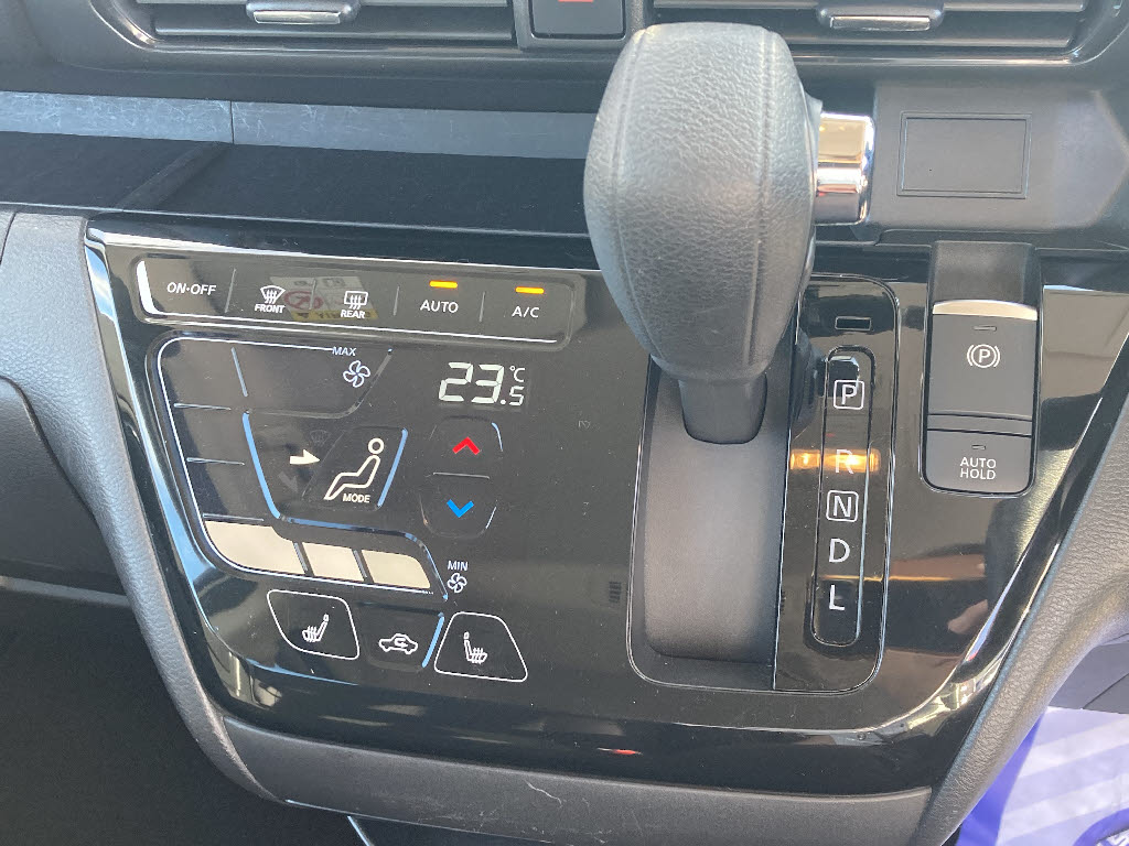 ニッサン ルークス7枚目