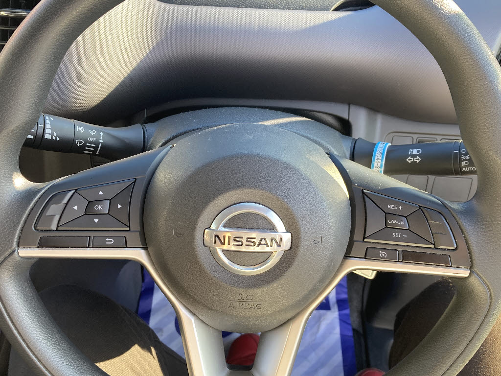 ニッサン セレナHV8枚目