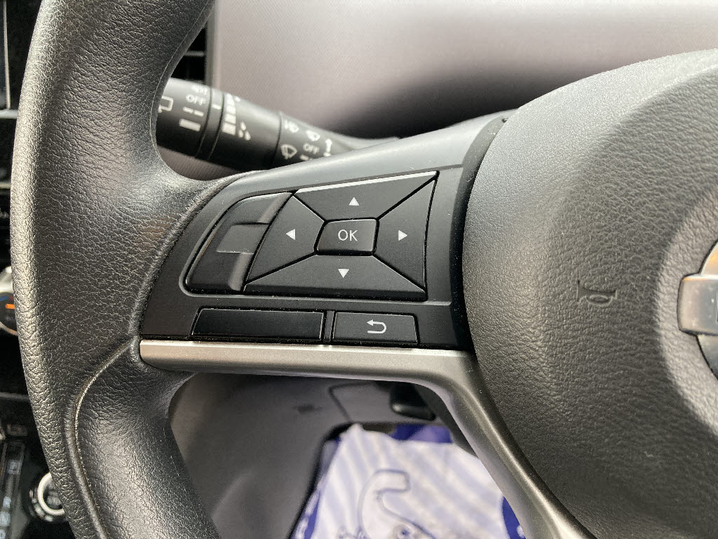 ニッサン セレナHV15枚目