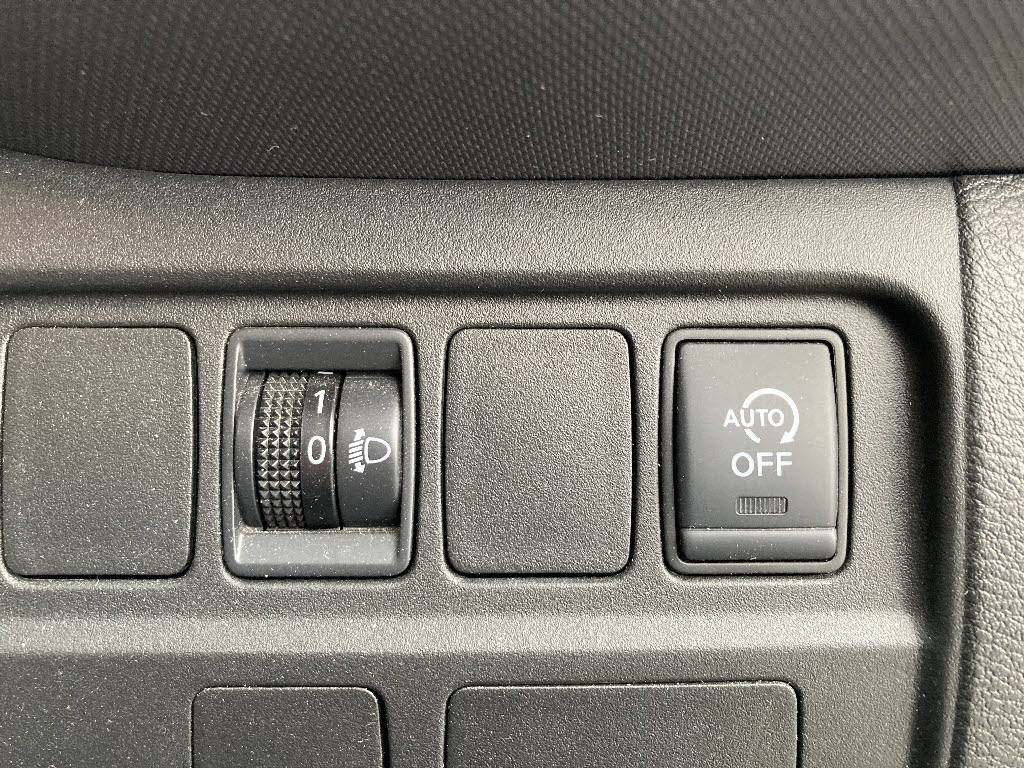 ニッサン セレナHV18枚目