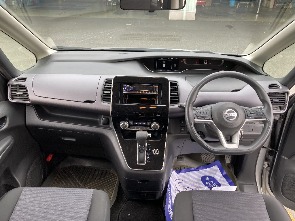 ニッサン セレナHV2枚目