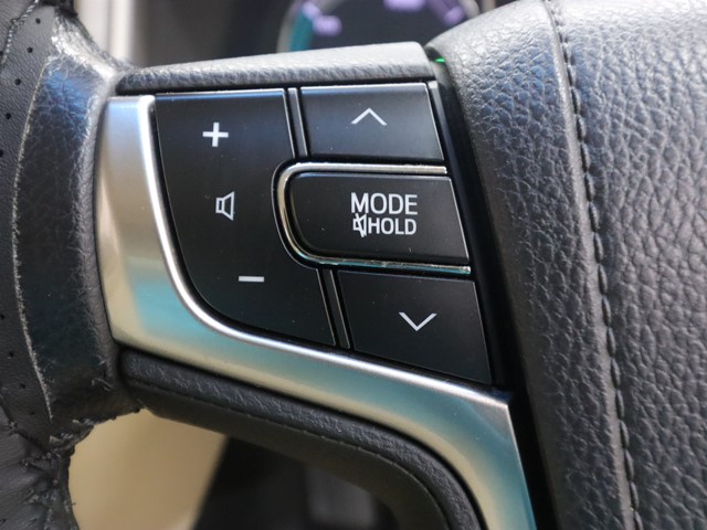 トヨタ クラウンＨＶ18枚目