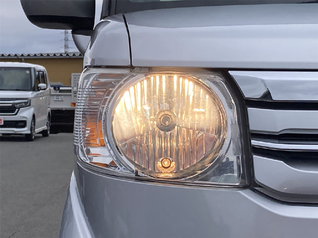 ホンダ N BOX6枚目