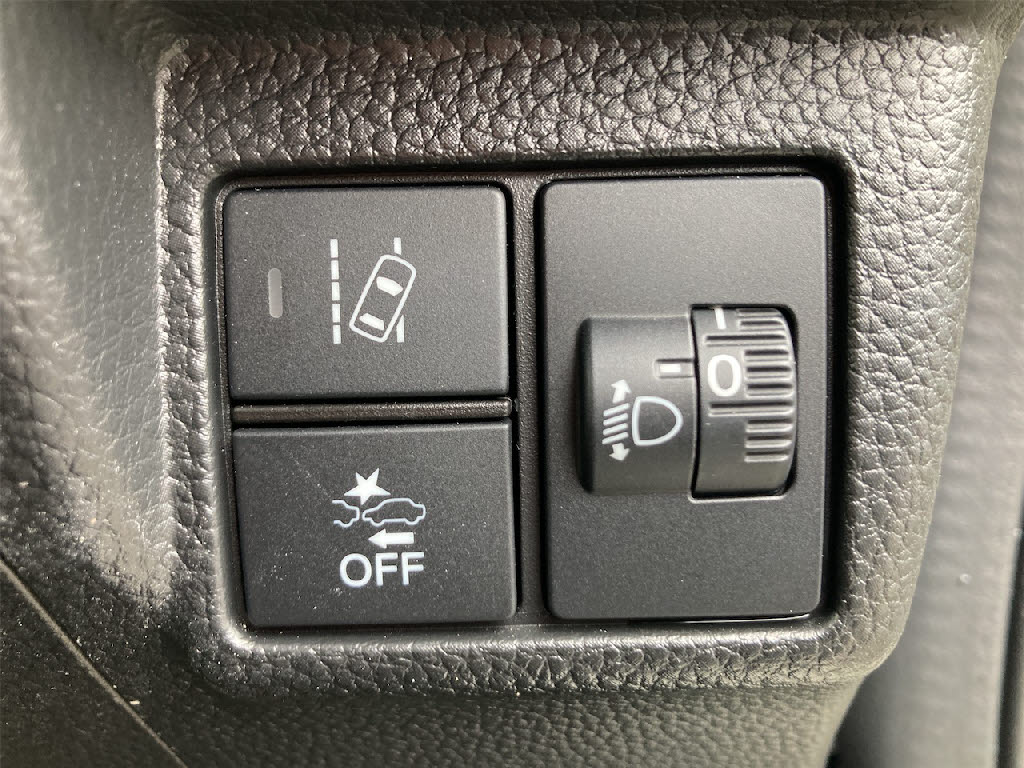 ホンダ N BOXカスタム15枚目