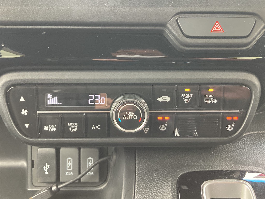 ホンダ N BOXカスタム5枚目