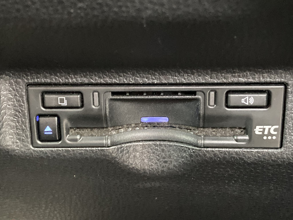 トヨタ シエンタ ハイブリッド9枚目