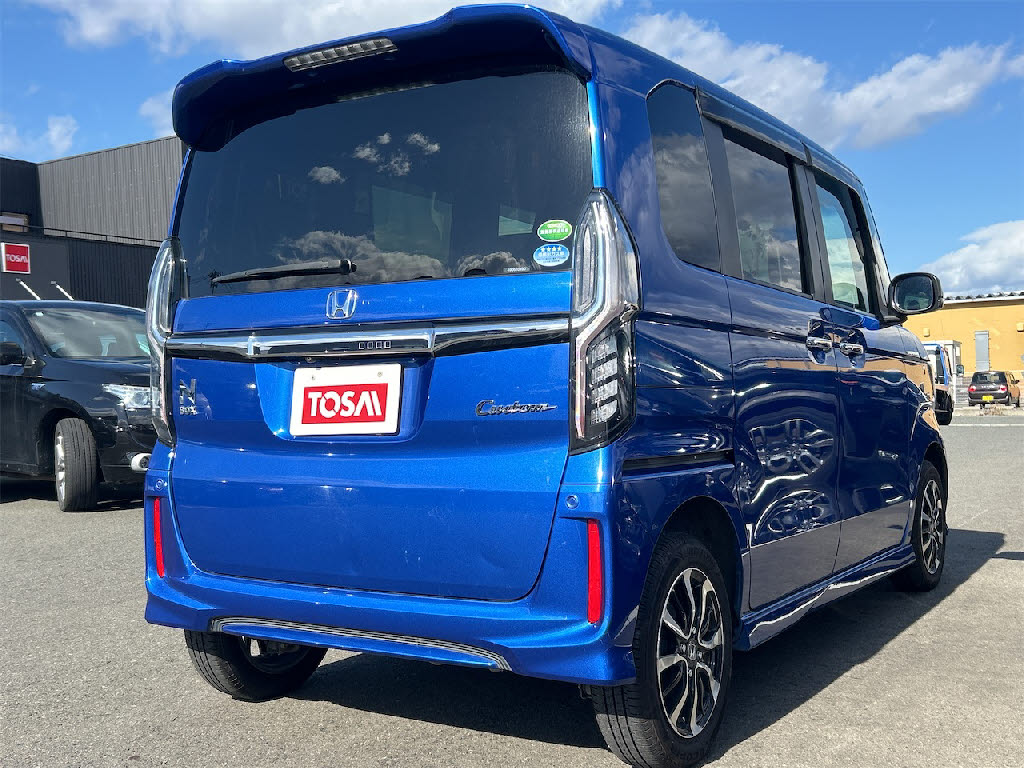 ホンダ N BOXカスタム1枚目