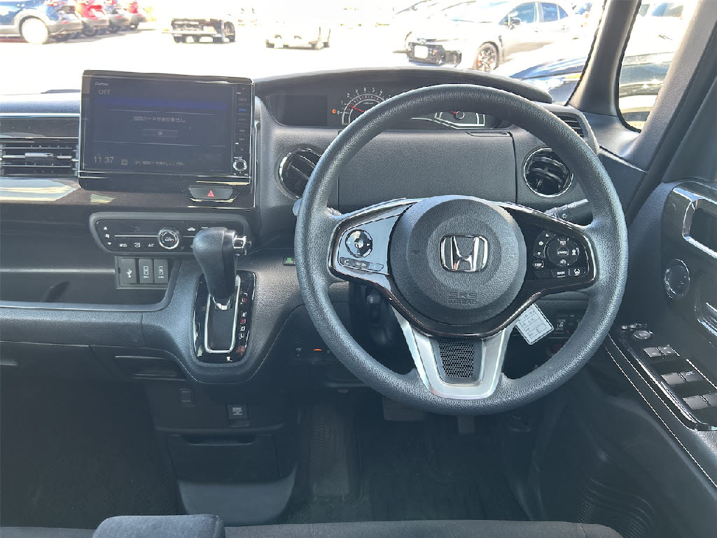 ホンダ N BOXカスタム3枚目