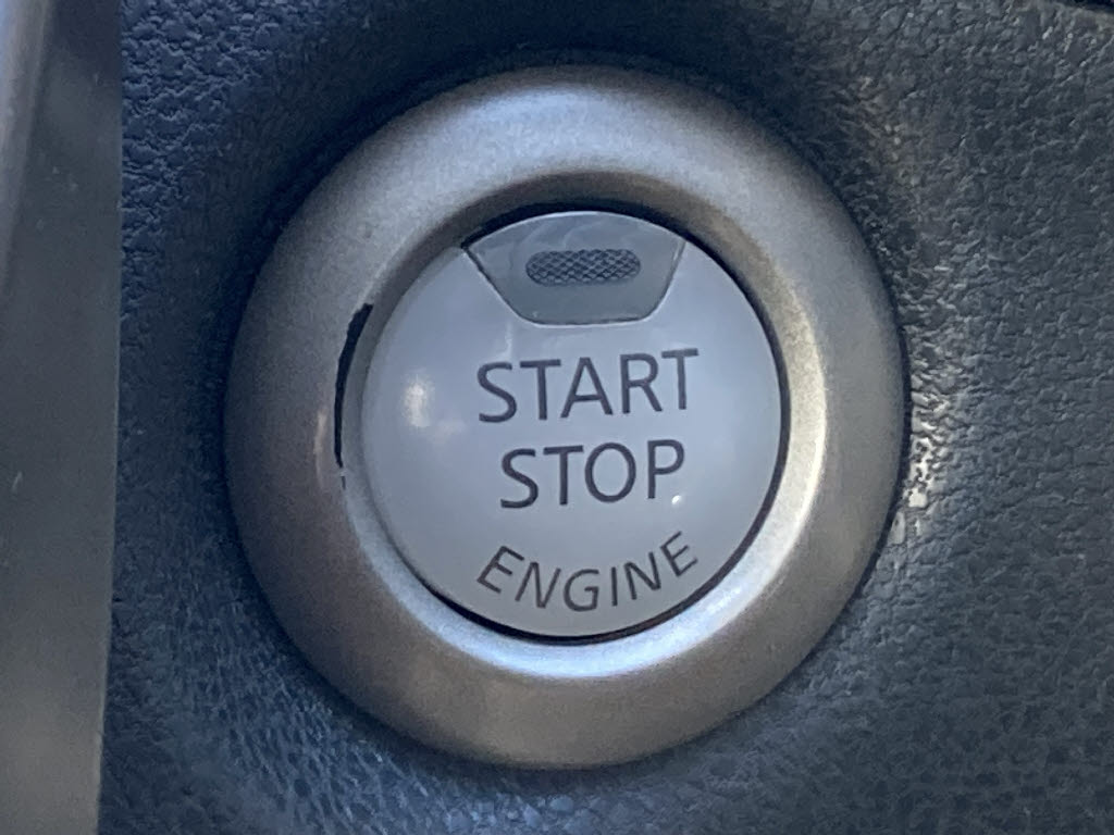 ニッサン ノート14枚目