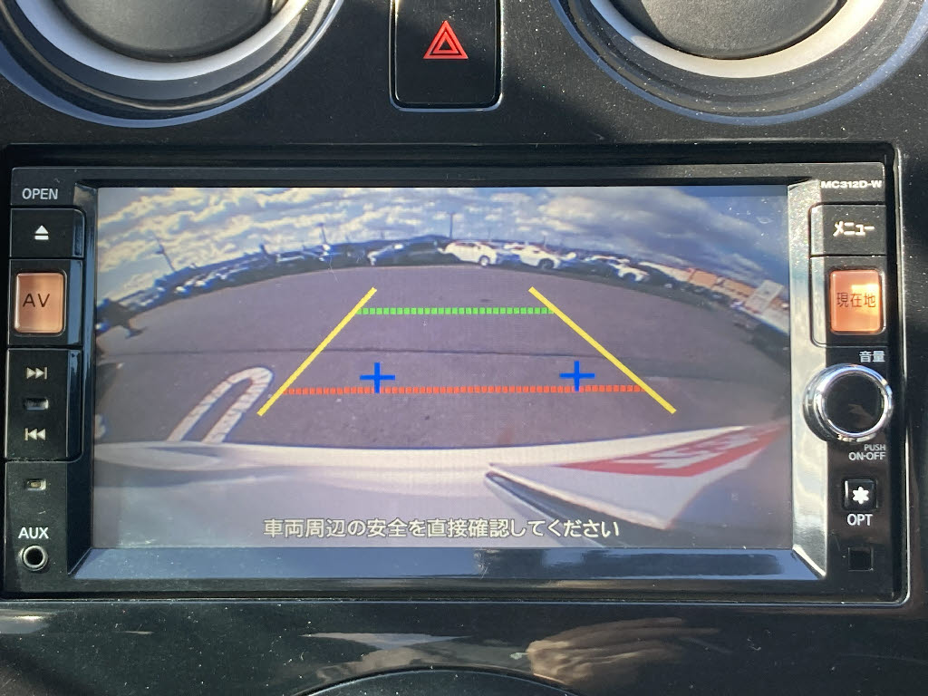 ニッサン ノート5枚目