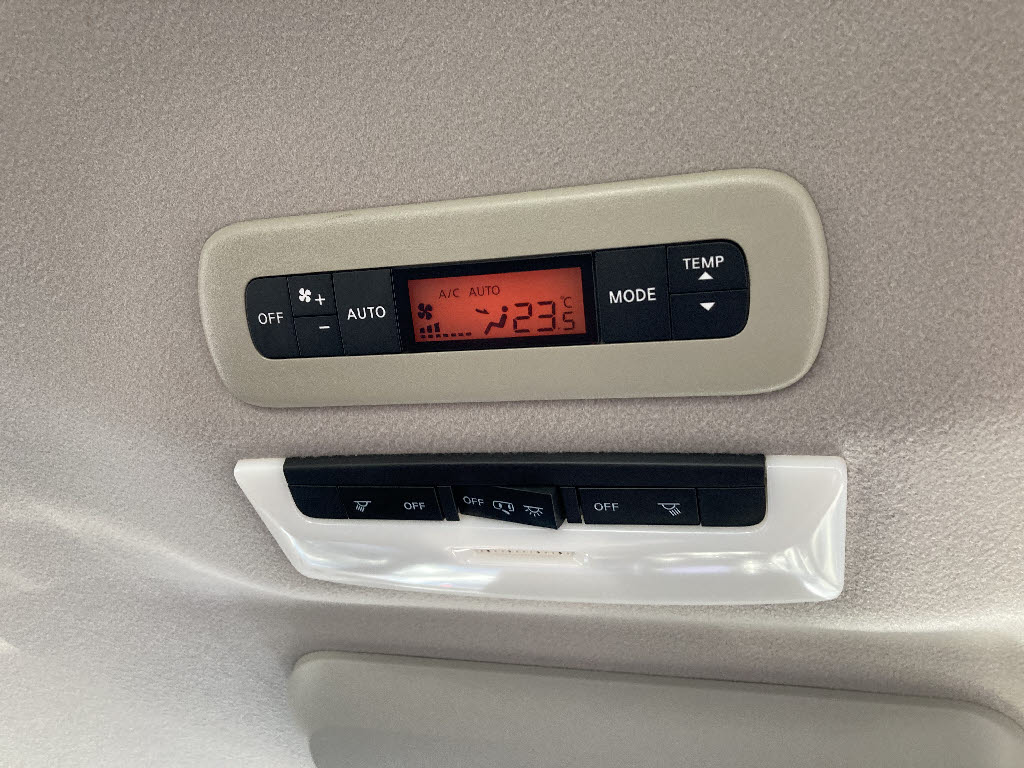 ニッサン セレナ19枚目