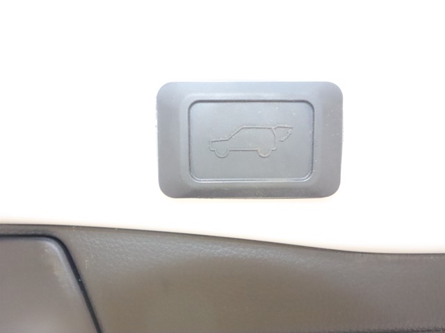 トヨタ RAV-412枚目