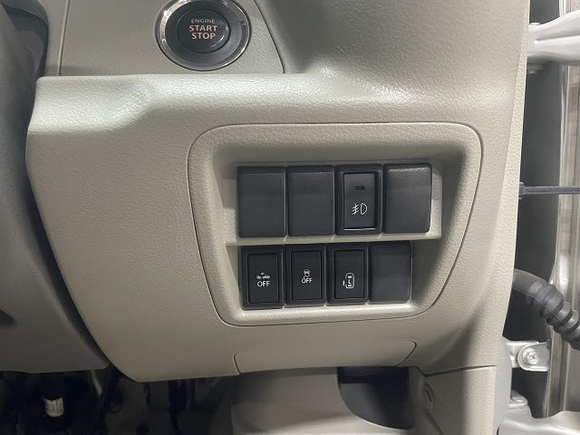 ニッサン NV100クリッパーリオ19枚目