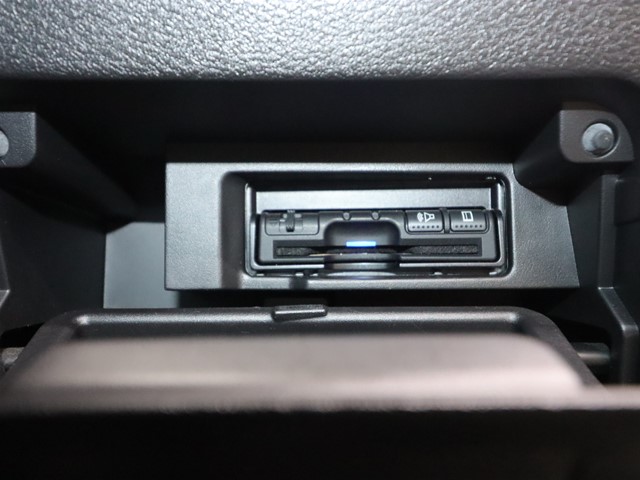 ニッサン セレナ18枚目