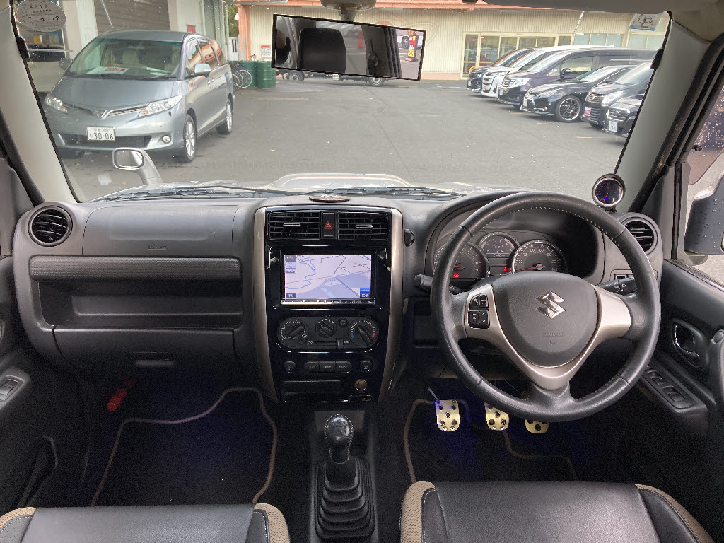 スズキ ジムニーW2枚目