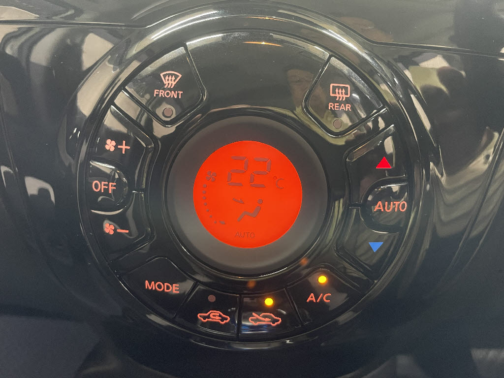 ニッサン ノート19枚目