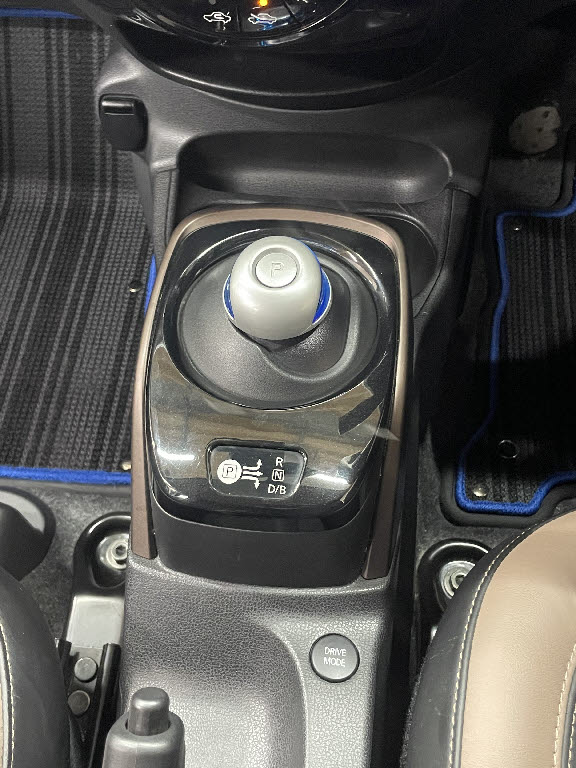 ニッサン ノート19枚目