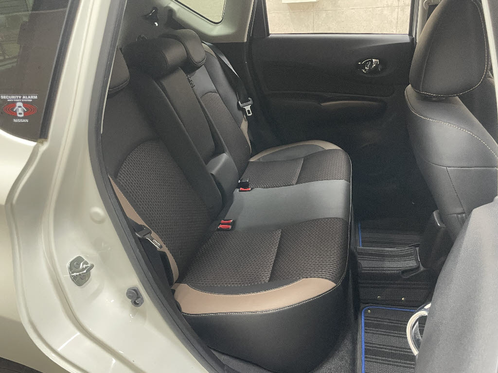 ニッサン ノート4枚目