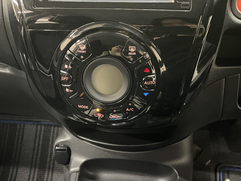 ニッサン ノート19枚目