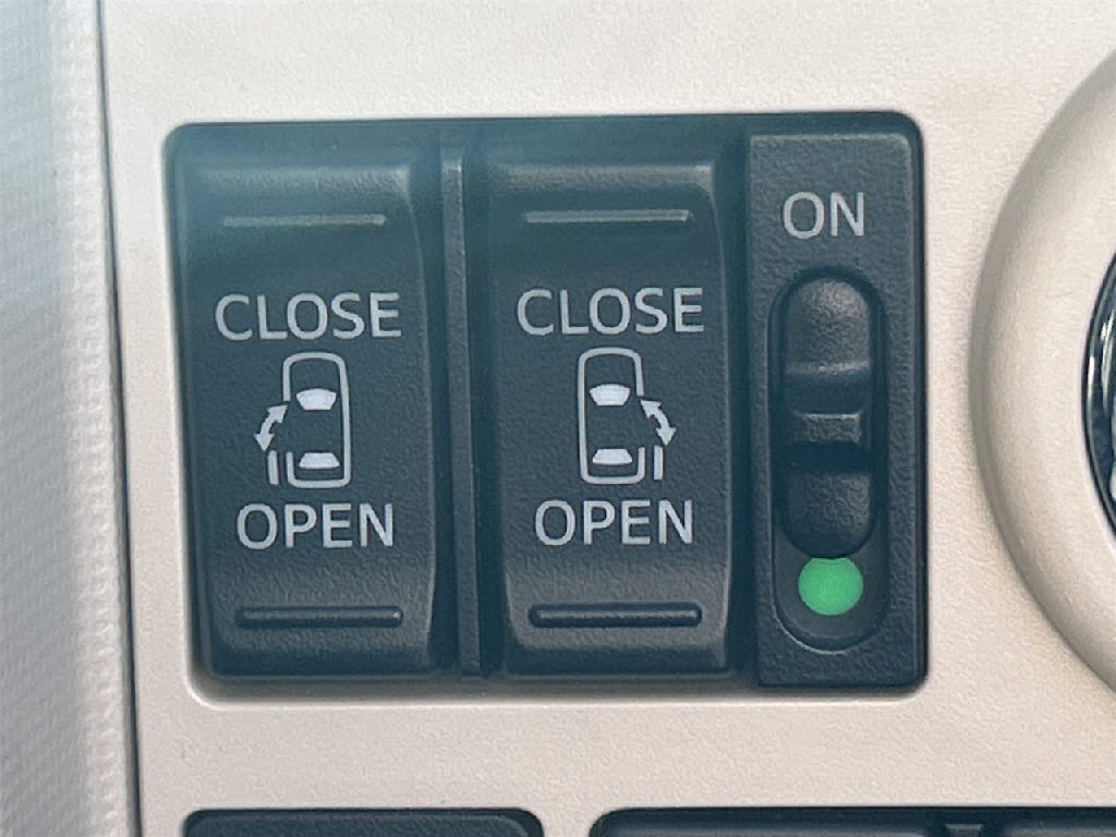 ダイハツ ムーヴキャンバス11枚目