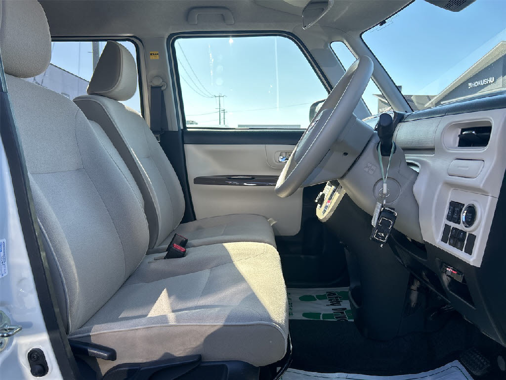 ダイハツ ムーヴキャンバス19枚目