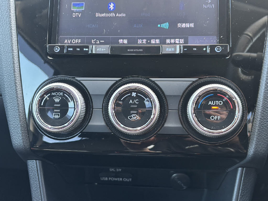 スバル インプレッサスポーツ7枚目