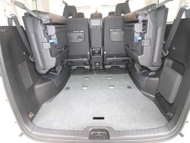 ニッサン セレナＨＶ14枚目