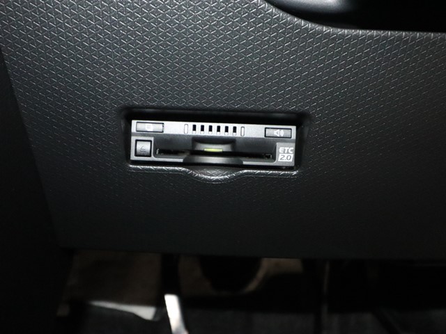 ダイハツ タントカスタム18枚目