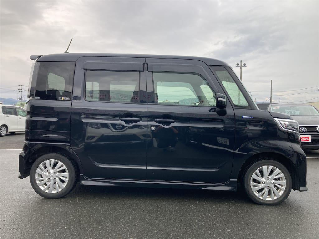 スズキ スペーシアカスタム4枚目