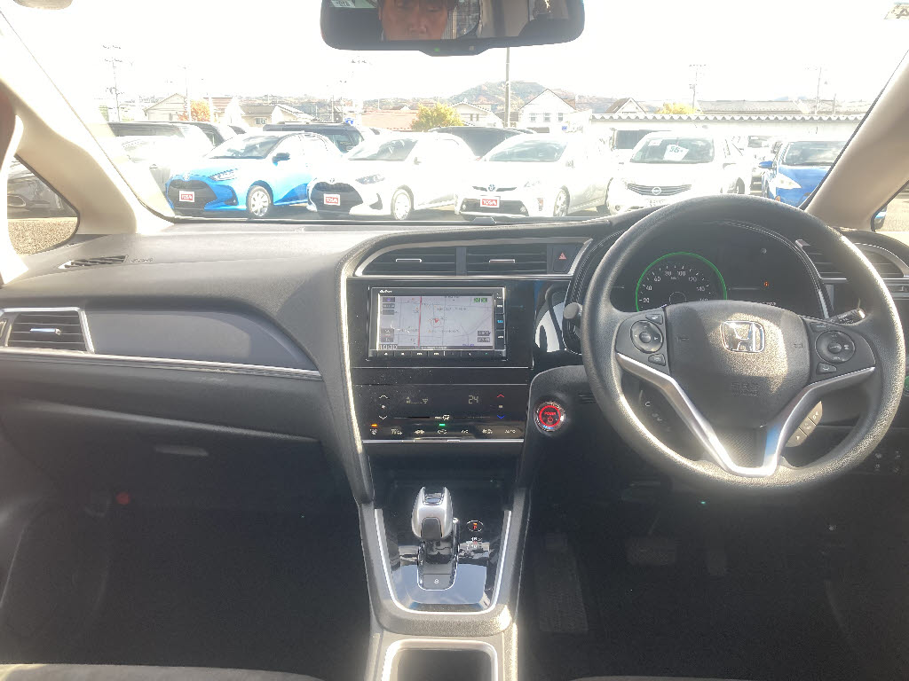 ホンダ シャトル2枚目