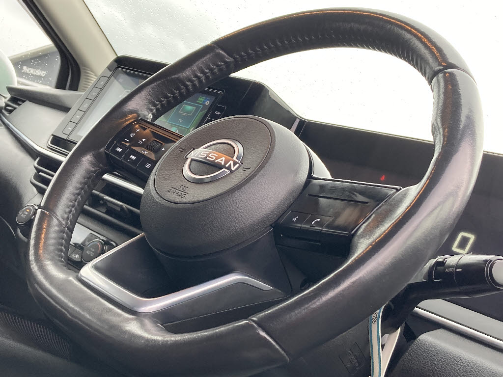 ニッサン ノート17枚目