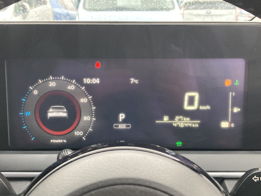 ニッサン ノート18枚目