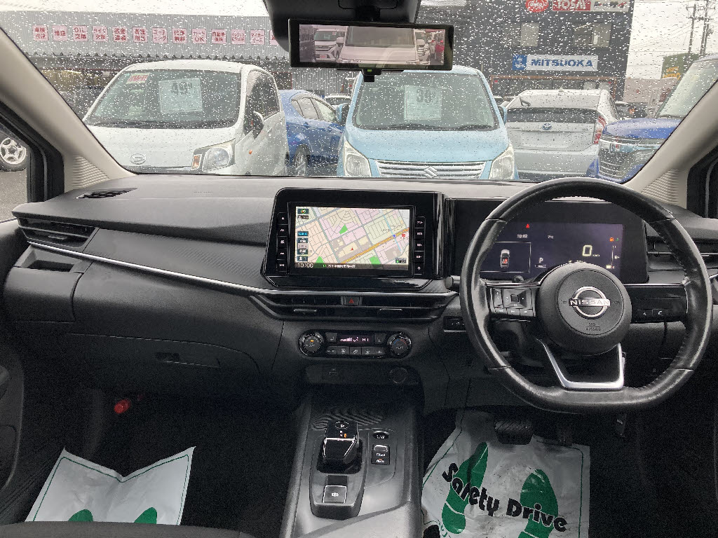 ニッサン ノート2枚目