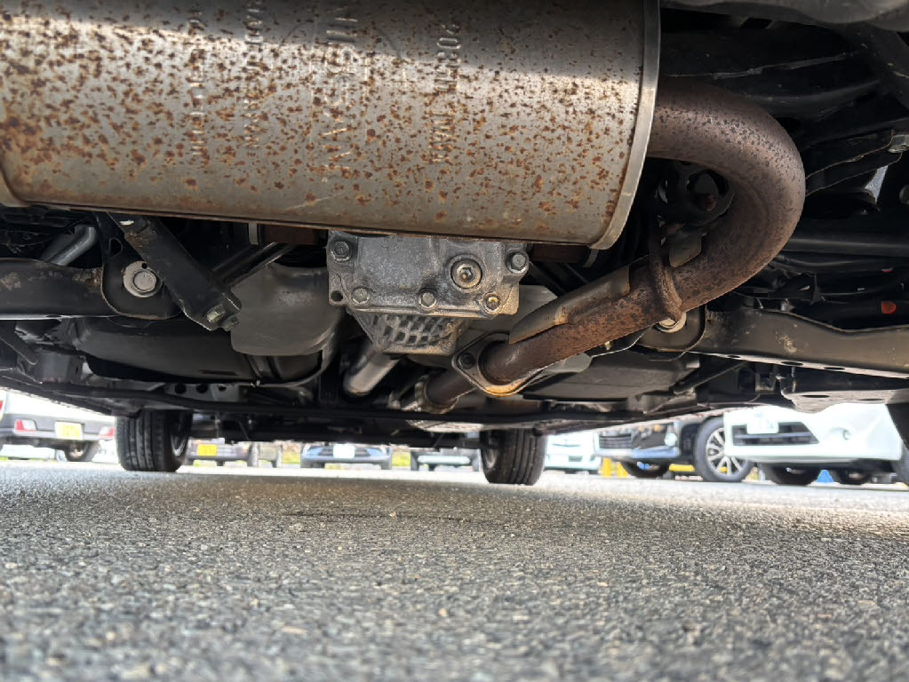 ニッサン セレナＨＶ19枚目