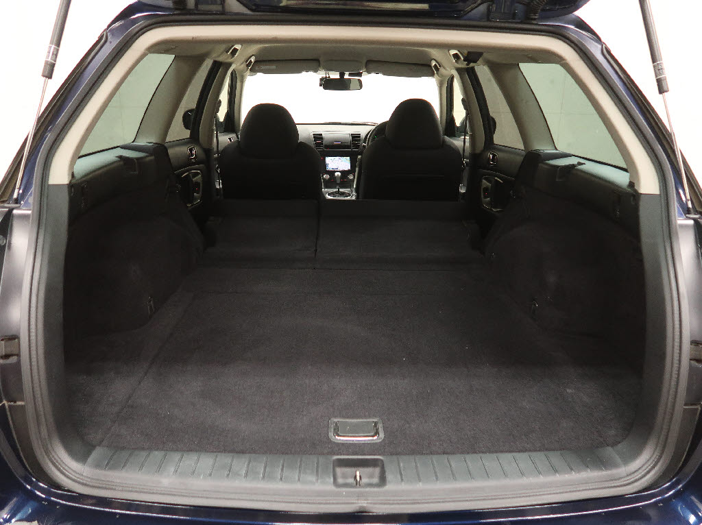 スバル レガシィTWG8枚目