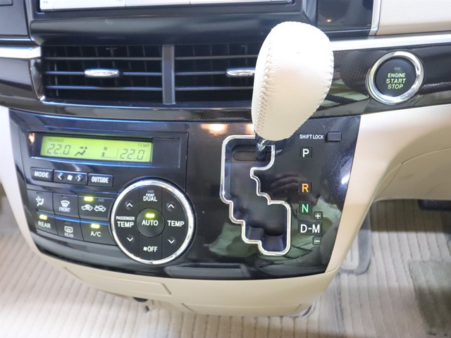 トヨタ エスティマ17枚目