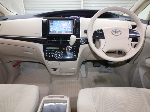 トヨタ エスティマ2枚目