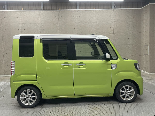 トヨタ ピクシスメガ13枚目